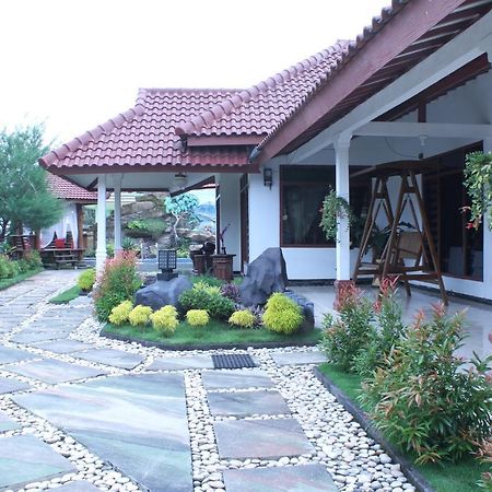 Marry Ind Gunung Kawi Guest House Malang Bumirejo Ngoại thất bức ảnh