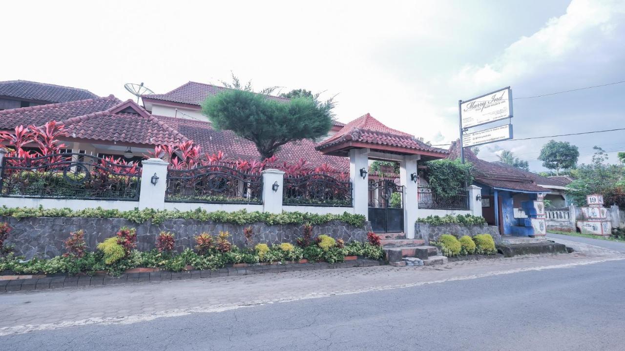Marry Ind Gunung Kawi Guest House Malang Bumirejo Ngoại thất bức ảnh